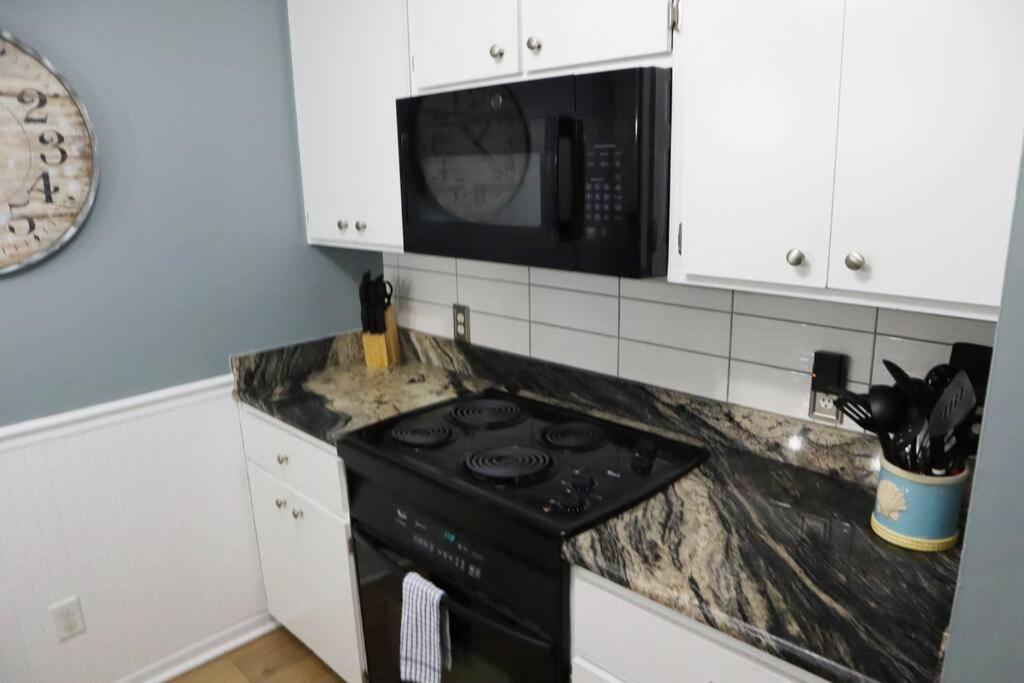 Lazy Palm 4 Pools Short Walk To Beach! Sleeps 5! Panama City Beach Ngoại thất bức ảnh